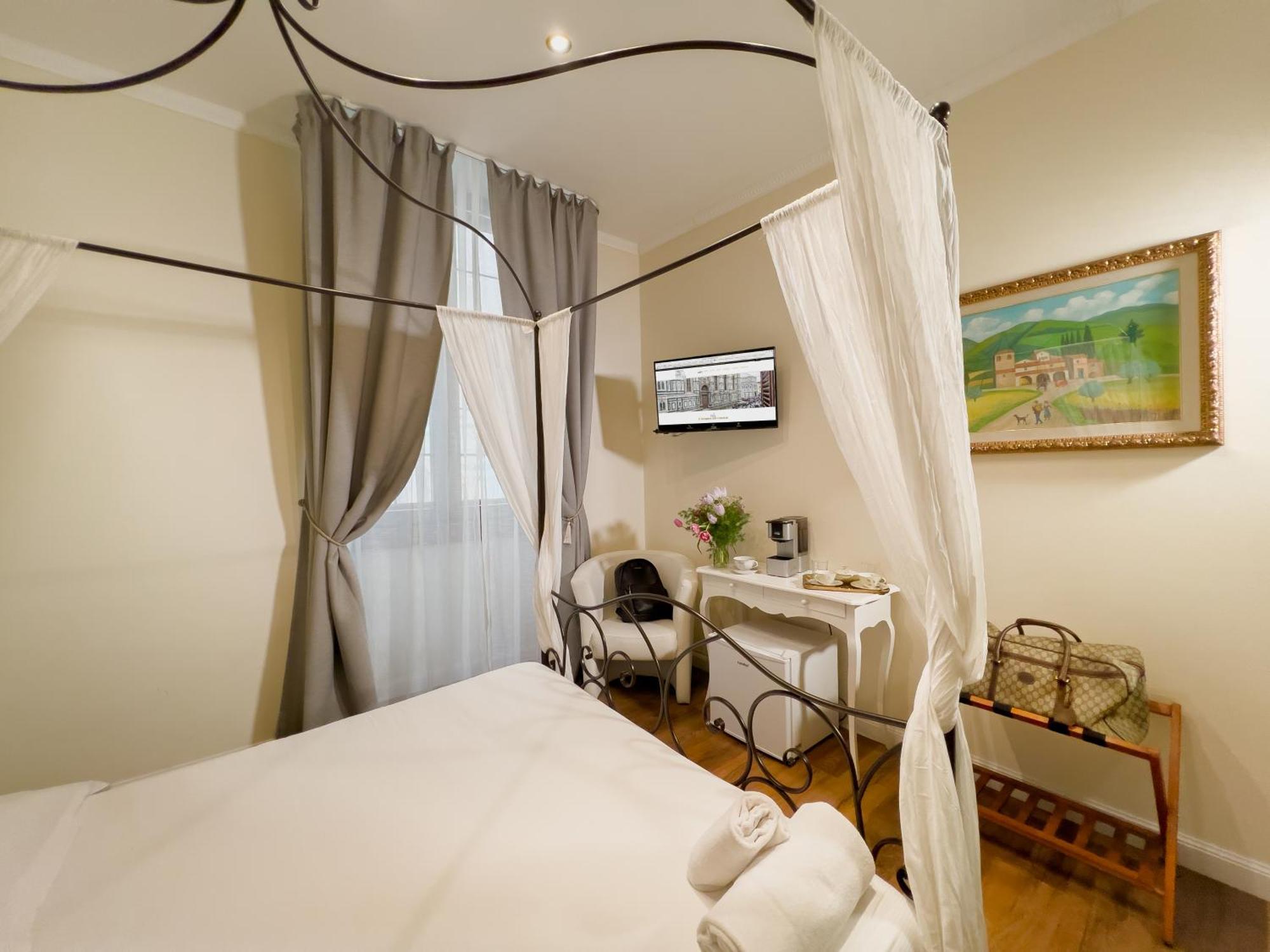 อิล แตร์ราซซิโน ซุลลา กัตเตดราเล Bed & Breakfast ฟลอเรนซ์ ภายนอก รูปภาพ